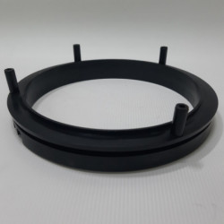 Фиксатор желоба выброса снега